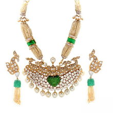 孔雀珠寶 眼鏡中的妖嬈鉆飾